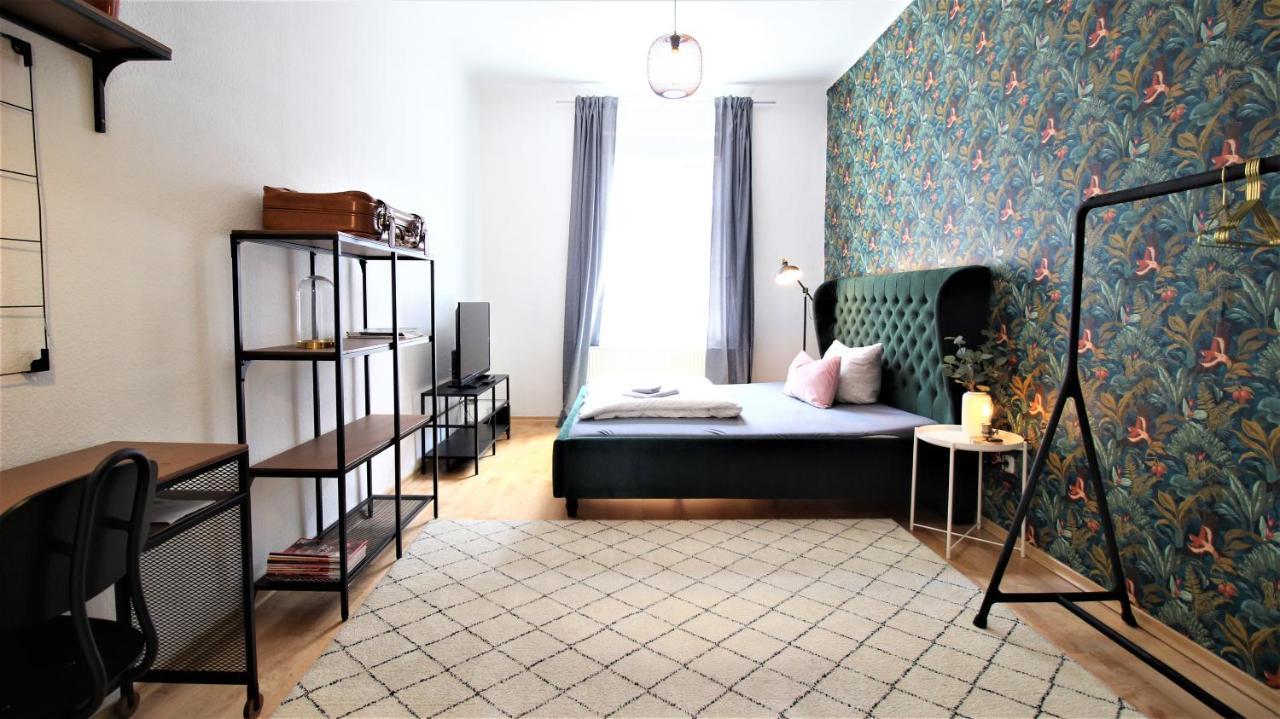 Homie Stay Schiestlstrasse - Moderne Altbauapartments, Nahe Stadtzentrum & Weinberge 维尔茨堡 外观 照片
